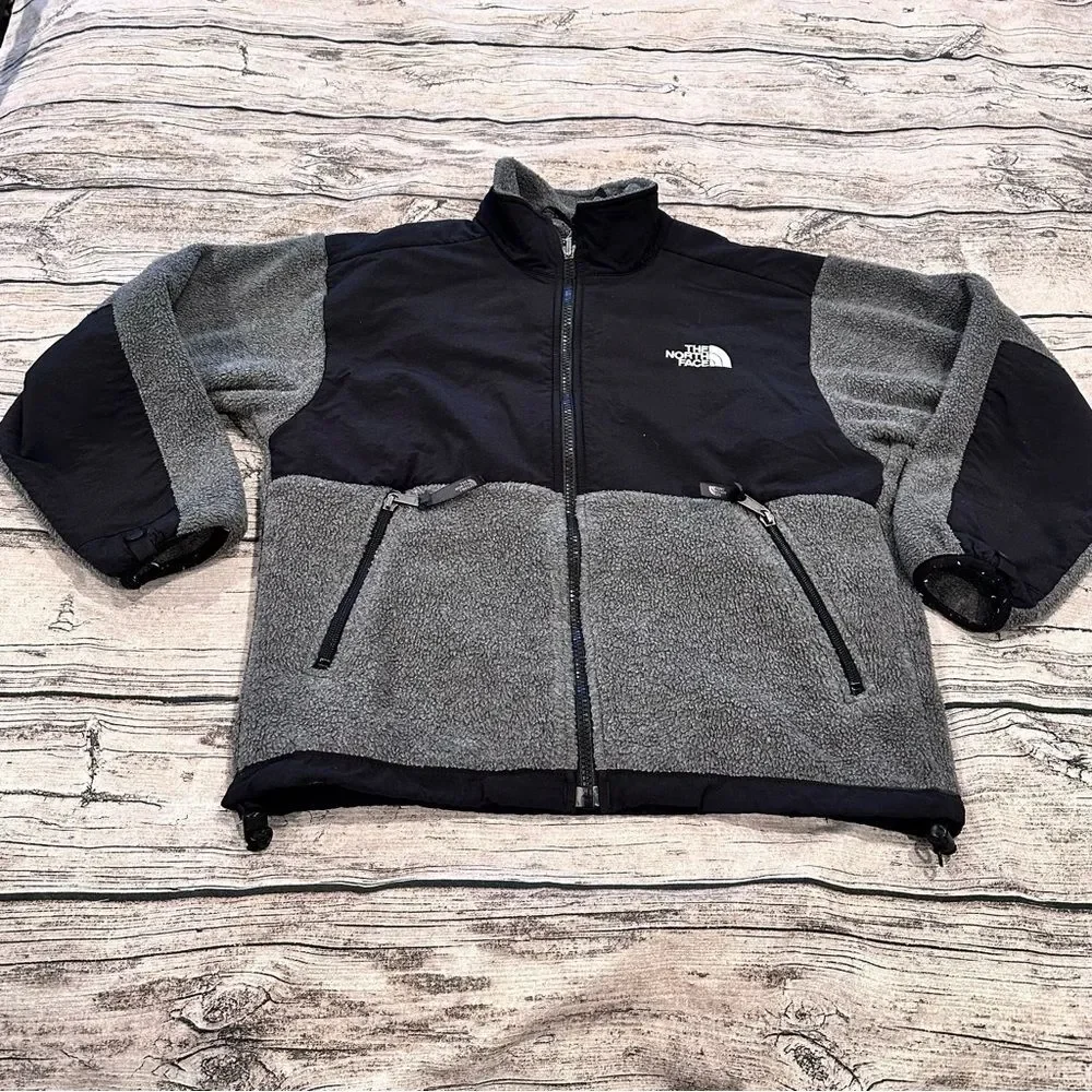 North Face Kids’ Fleece Jacket in Grey & Black Unisex Size Medium
